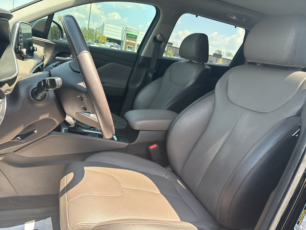 Used 2020 Hyundai Santa Fe Limited FWD image 12