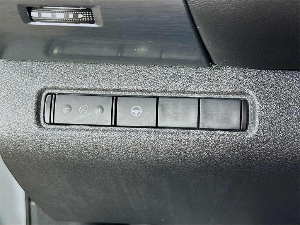 Used 2023 Nissan Pathfinder Rock Creek image 22