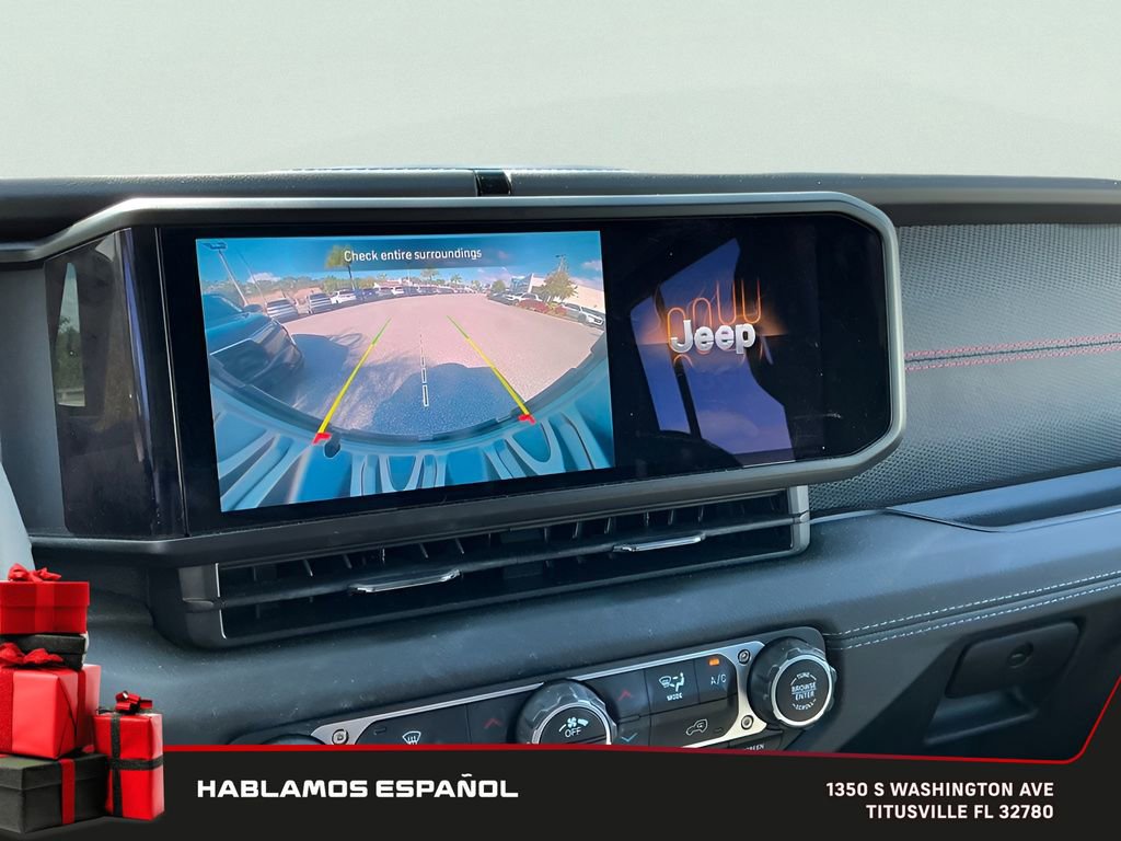 Used 2024 Jeep Wrangler Unlimited Rubicon image 32