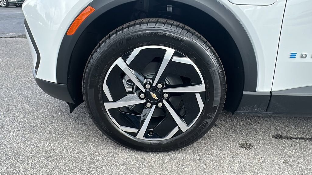 New 2026 Chevrolet Equinox EV LT AWD/4WD image 9