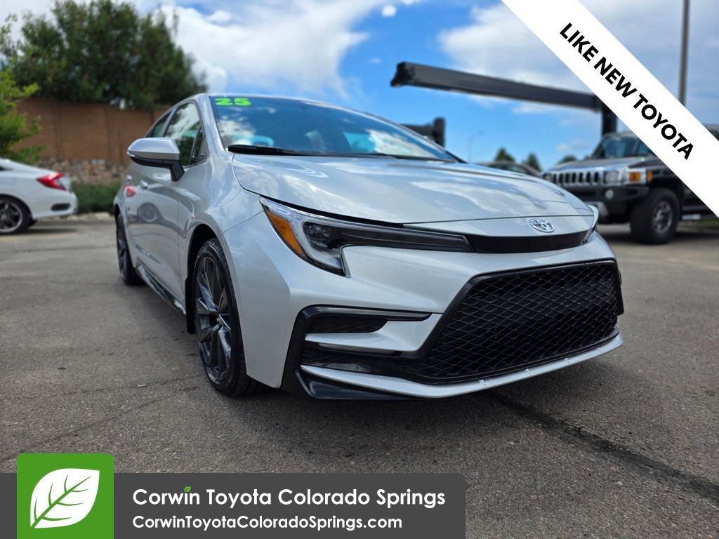 Used 2025 Toyota Corolla SE image 1