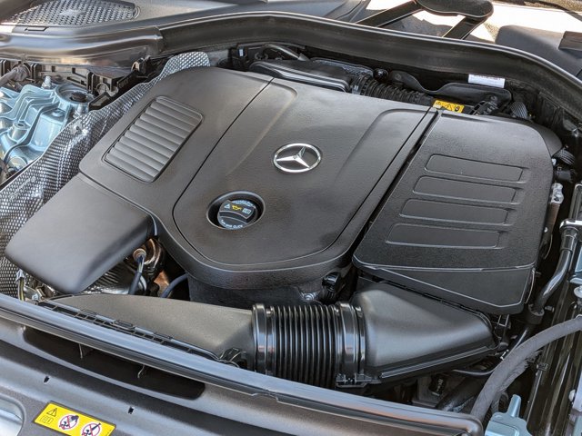 Certified 2026 Mercedes-Benz GLC 300 image 24
