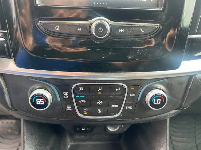 Used 2018 Chevrolet Traverse LS w/ LPO, Floor Liner Package FWD image 27
