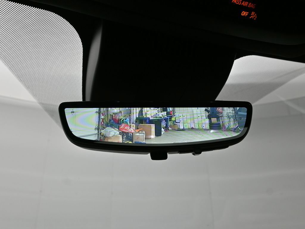 Used 2024 Chevrolet Tahoe High Country image 13