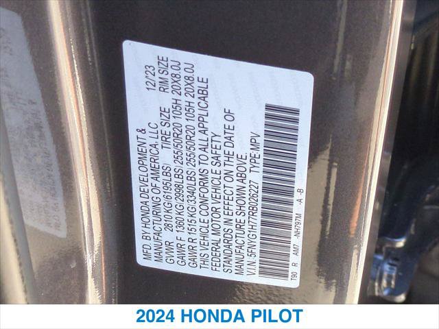 Certified 2024 Honda Pilot Touring image 26