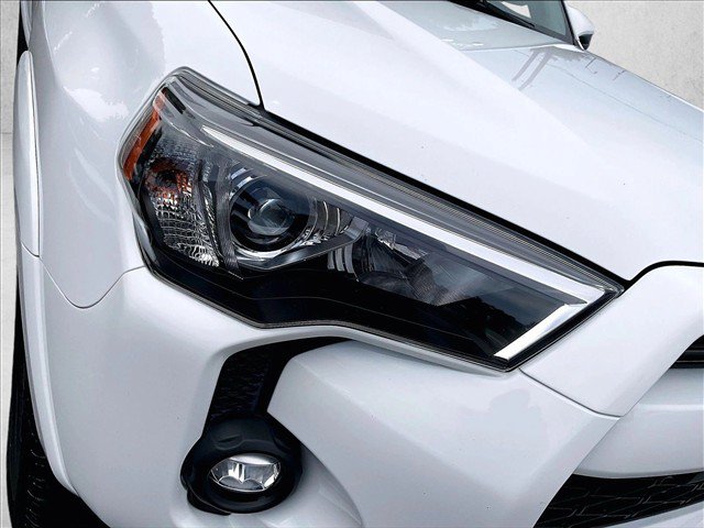 Used 2022 Toyota 4Runner SR5 RWD image 30
