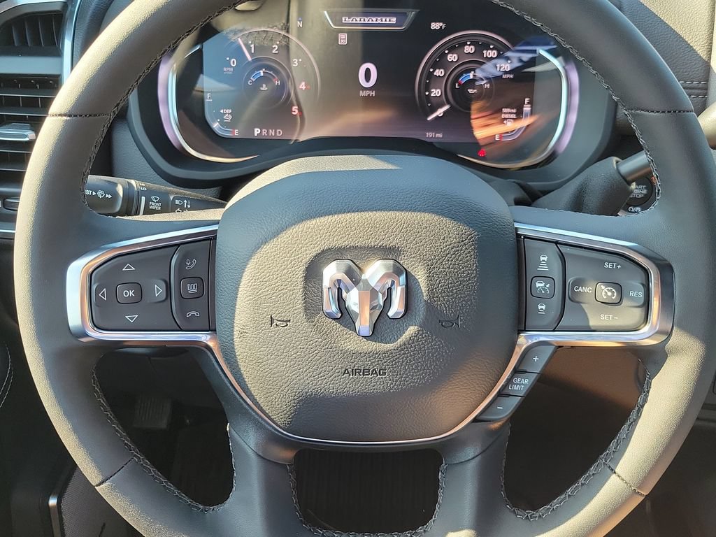 New 2026 RAM 3500 Laramie AWD/4WD image 24