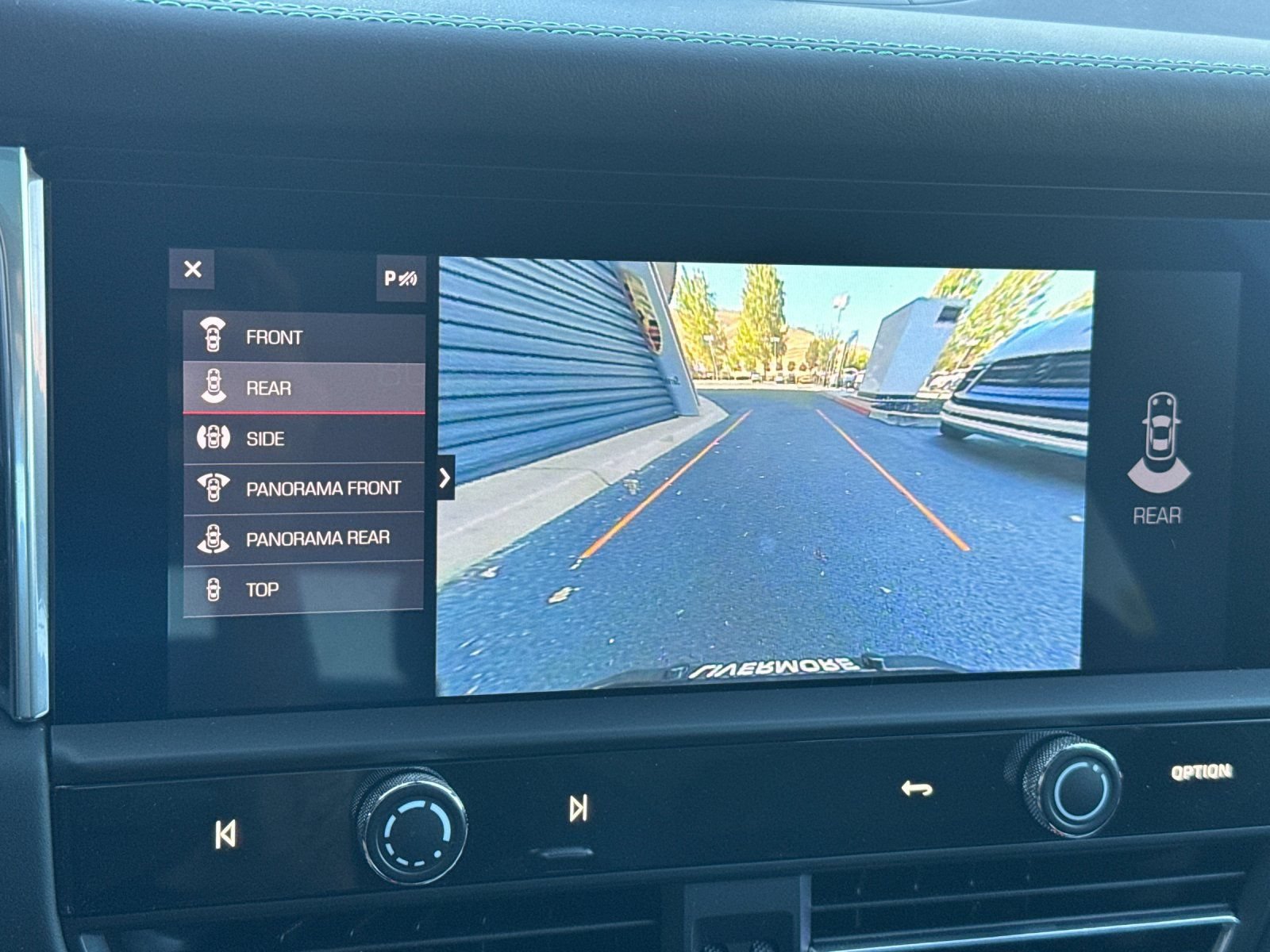 Certified 2026 Porsche Macan GTS AWD/4WD image 21