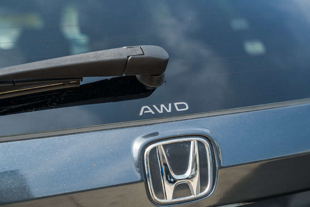 Used 2023 Honda CR-V Sport Touring image 9