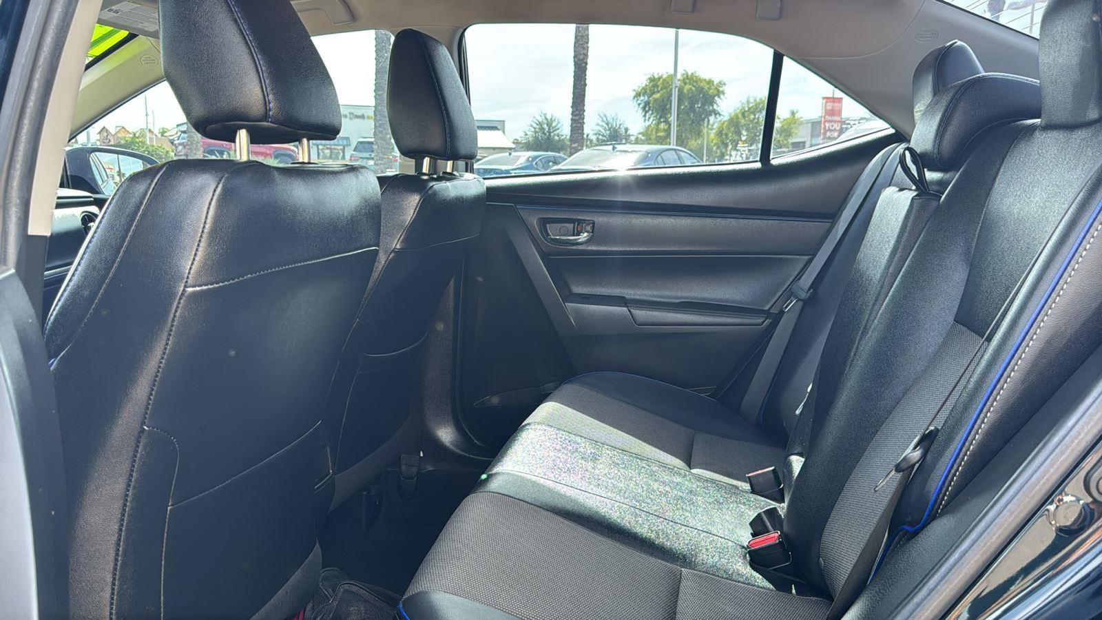 Used 2019 Toyota Corolla SE w/ Carpet Mat Package (TMS) FWD image 25