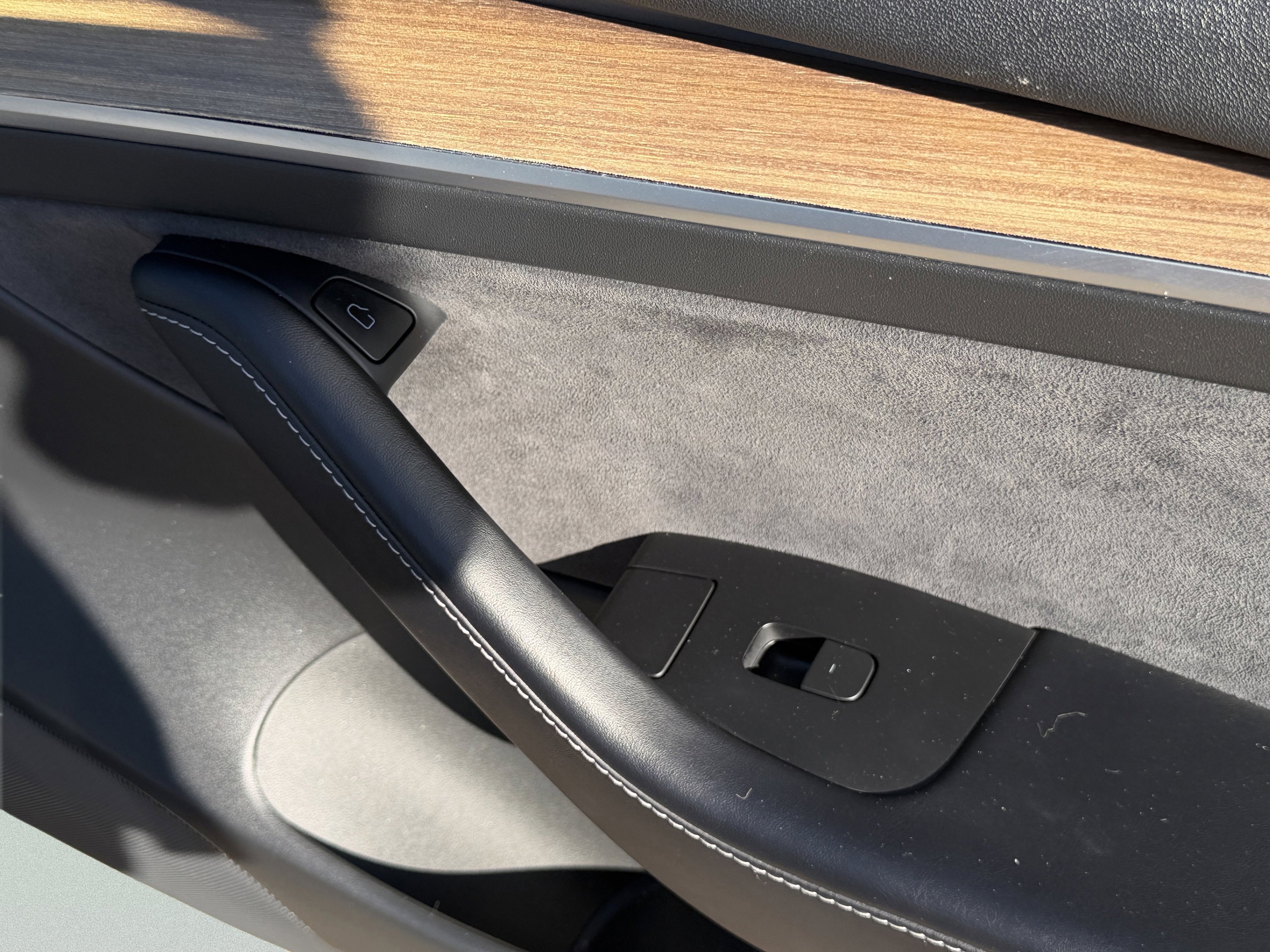 Used 2022 Tesla Model 3 Standard Range image 52