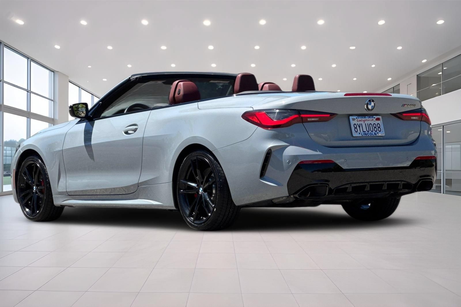 Used 2022 BMW M440i Convertible RWD image 6