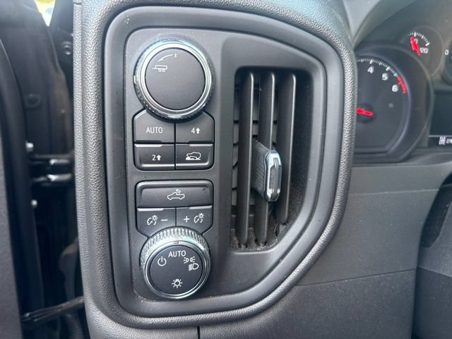 Used 2023 GMC Sierra 1500 Pro w/ Pro Value Package AWD/4WD image 13