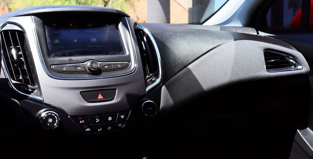 Used 2019 Chevrolet Cruze LS w/ LS Convenience Package FWD image 44