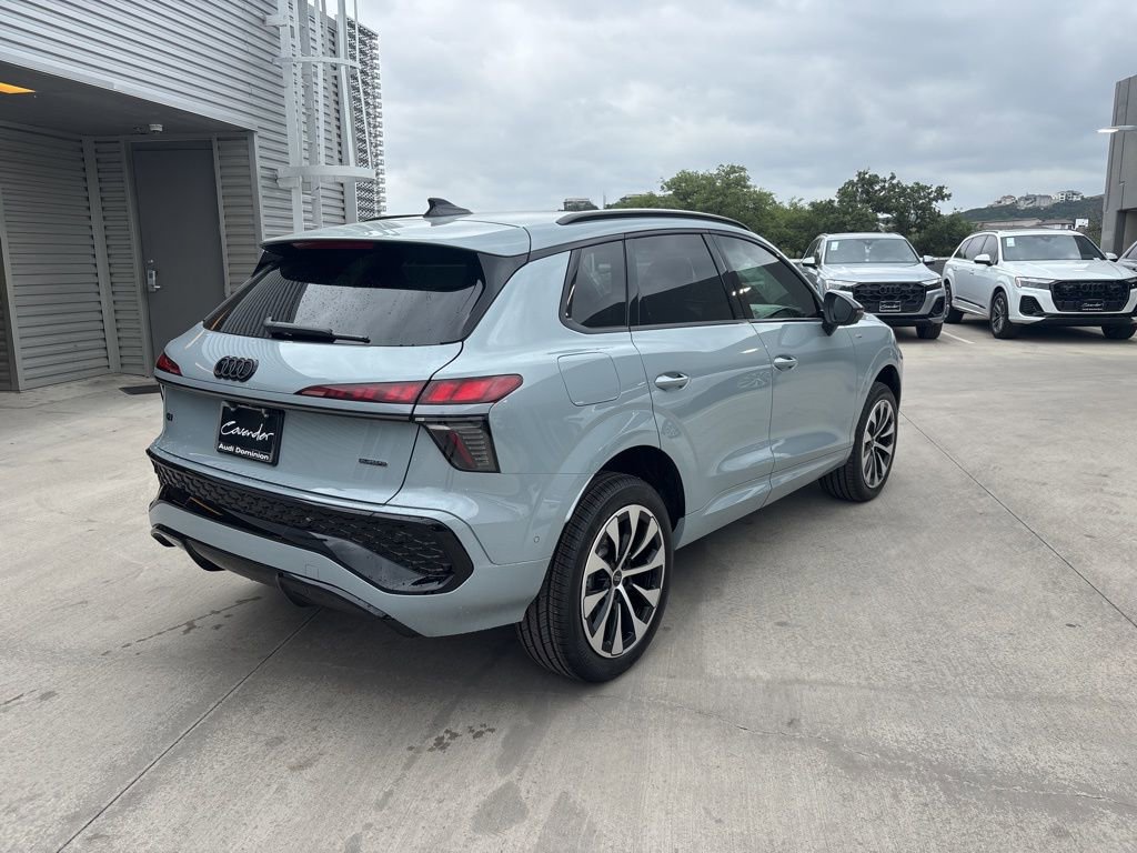 New 2026 Audi Q3 quattro 2.0T AWD/4WD image 6