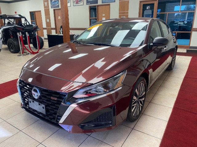 Used 2025 Nissan Altima 2.5 SV