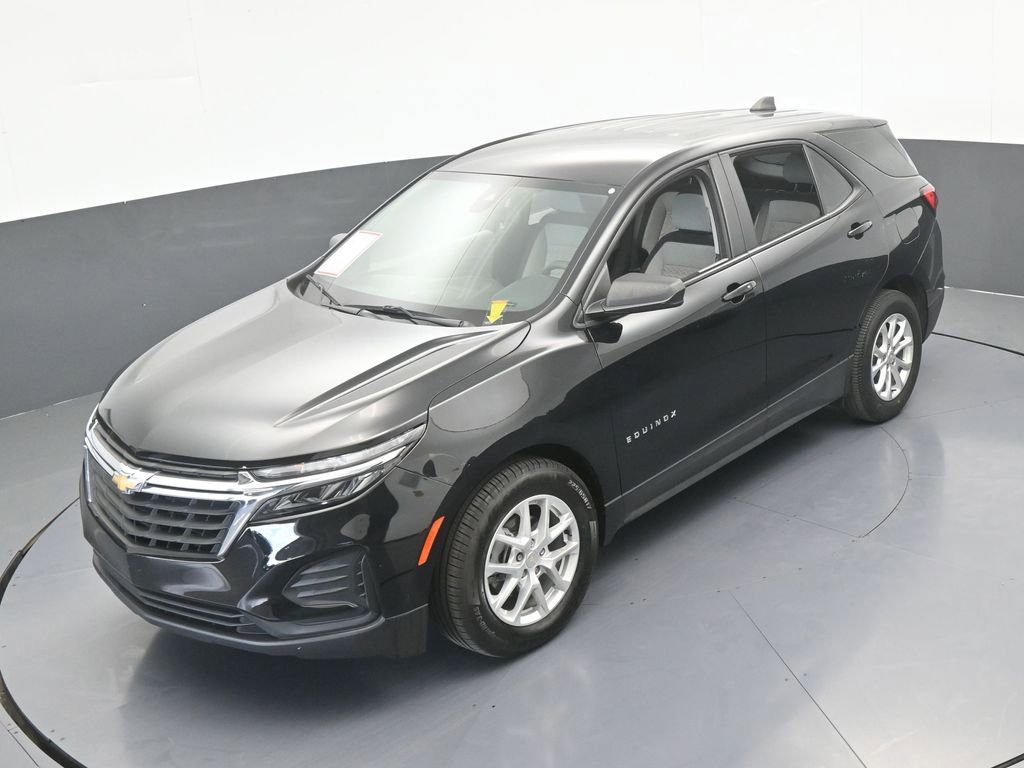 Used 2023 Chevrolet Equinox LS FWD image 38