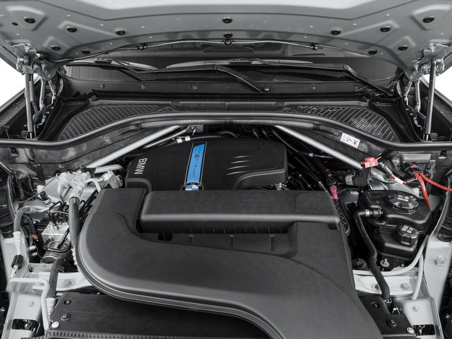 Used 2018 BMW X5 xDrive40e w/ Driving Assistance Package image 16