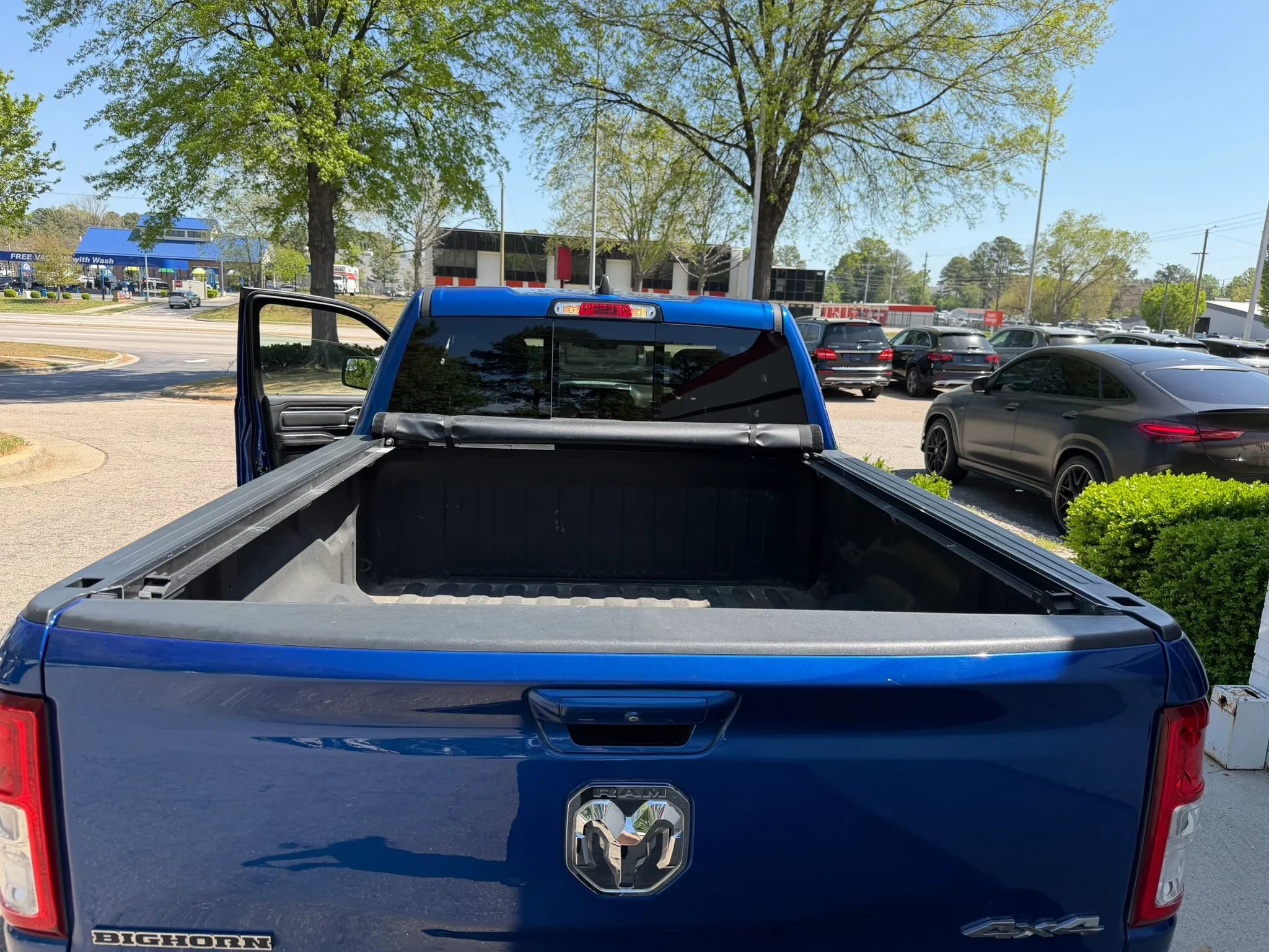 Used 2019 RAM 1500 Big Horn AWD/4WD image 14