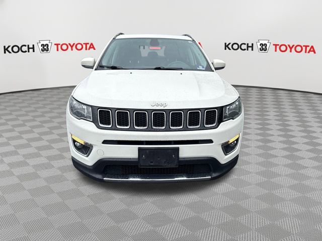 Used 2019 Jeep Compass Limited w/ Safety & Security Group AWD/4WD image 2