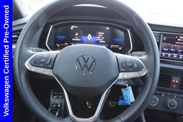Used 2024 Volkswagen Jetta Sport image 24