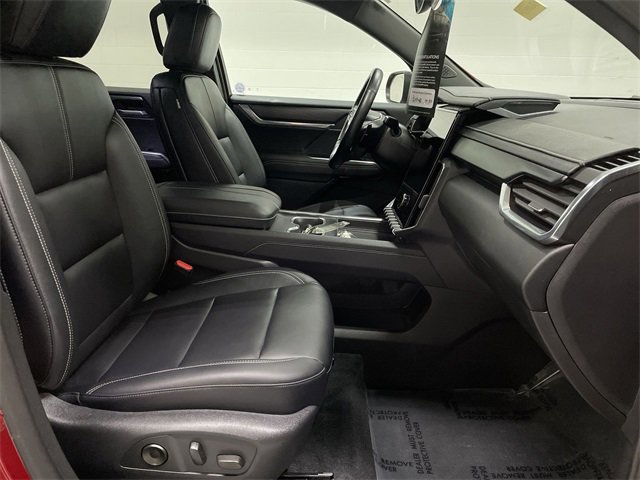 Certified 2024 GMC Acadia Elevation w/ Luxury Package image 20