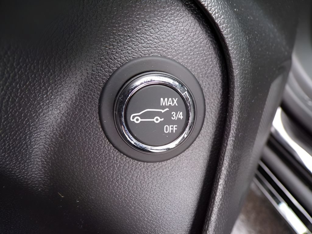 Used 2025 Buick Encore GX Sport Touring w/ Comfort Package FWD image 15