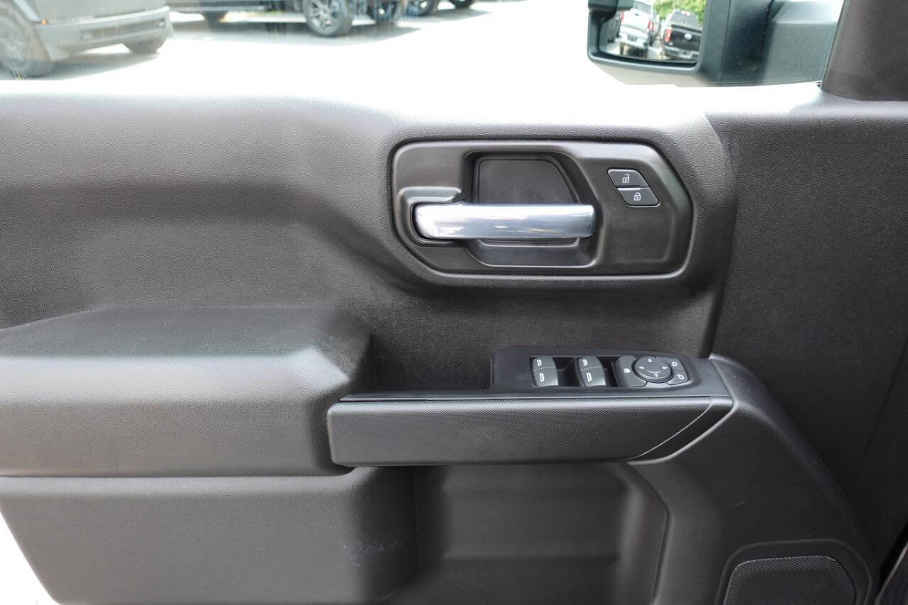 Used 2022 GMC Sierra 1500 Pro w/ Pro Value Package image 12