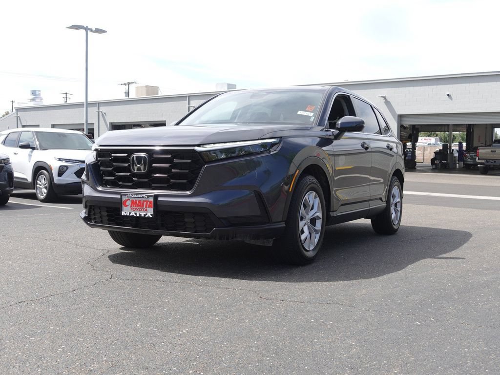 Used 2025 Honda CR-V LX image 8