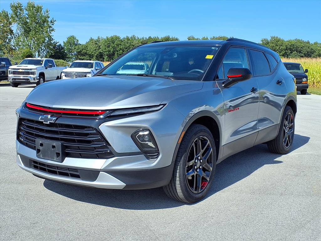 Used 2023 Chevrolet Blazer LT w/ Convenience Package image 3