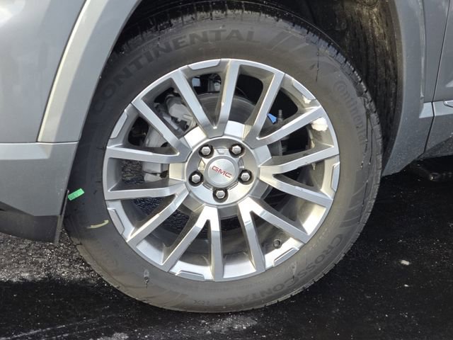 New 2026 GMC Terrain Denali w/ LPO, Floor Liner Package image 14