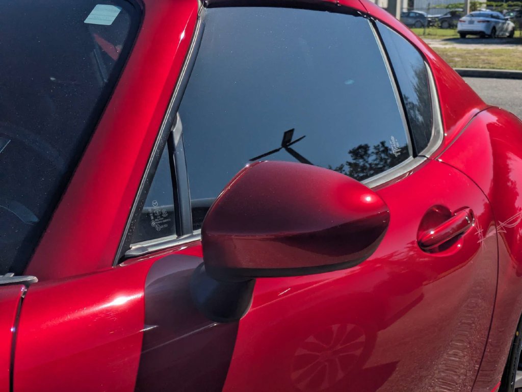 Used 2019 MAZDA MX-5 Miata RF Grand Touring w/ GT-S Package RWD image 9