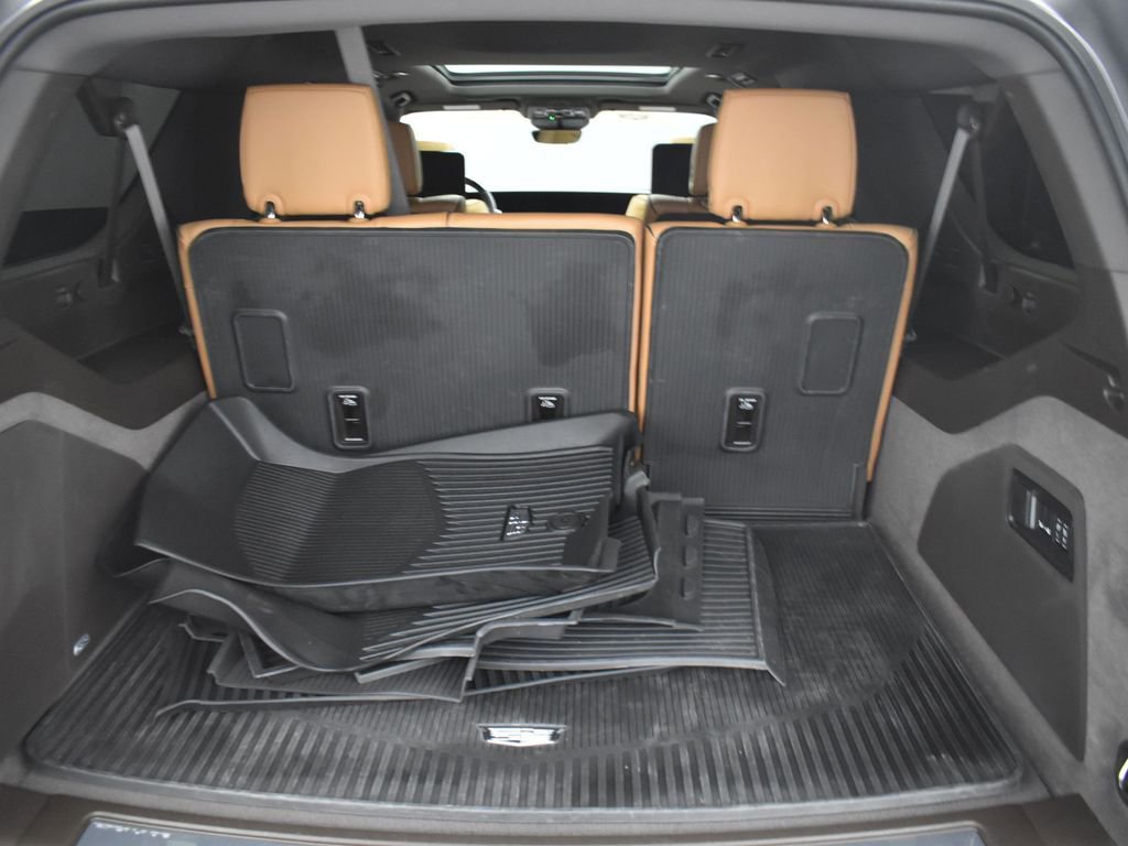 Certified 2025 Cadillac Escalade ESV Premium Luxury w/ Touring Package image 10