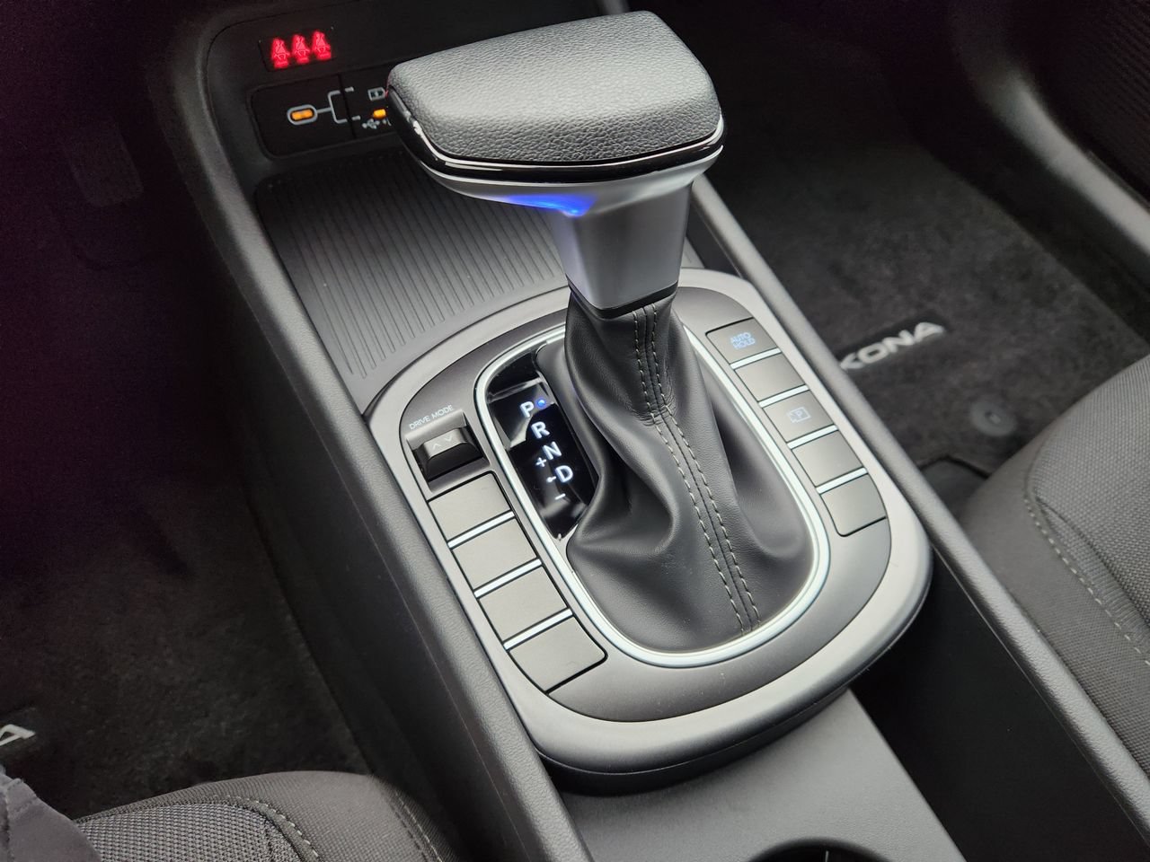 New 2026 Hyundai Kona SE FWD image 17