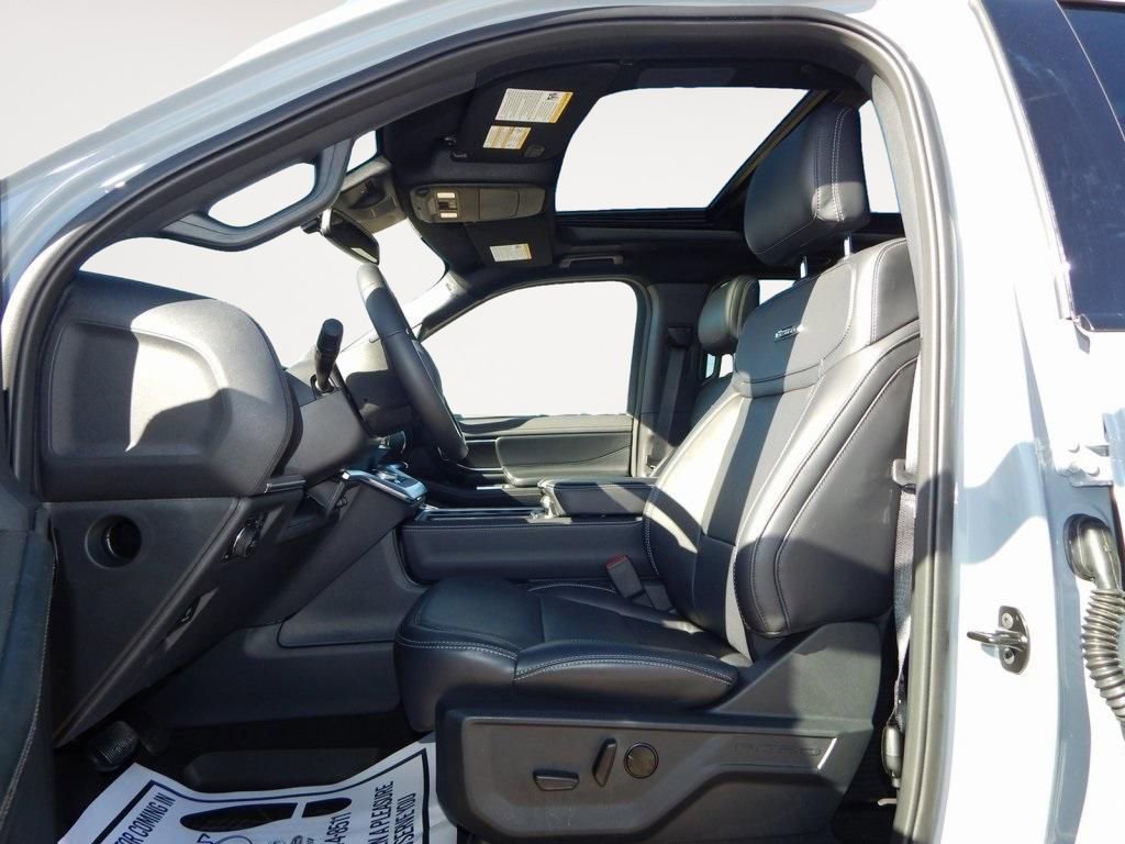 New 2025 Ford Expedition Max Platinum w/ Stealth Performance Package image 14