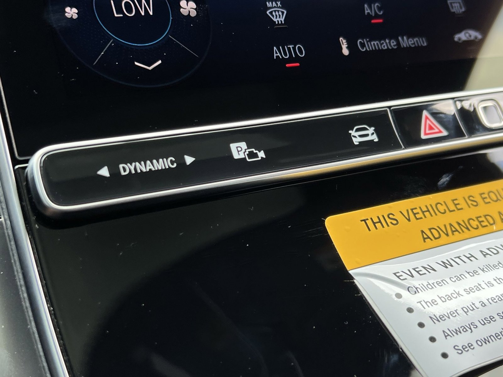 New 2026 Mercedes-Benz GLC 300 4MATIC image 32