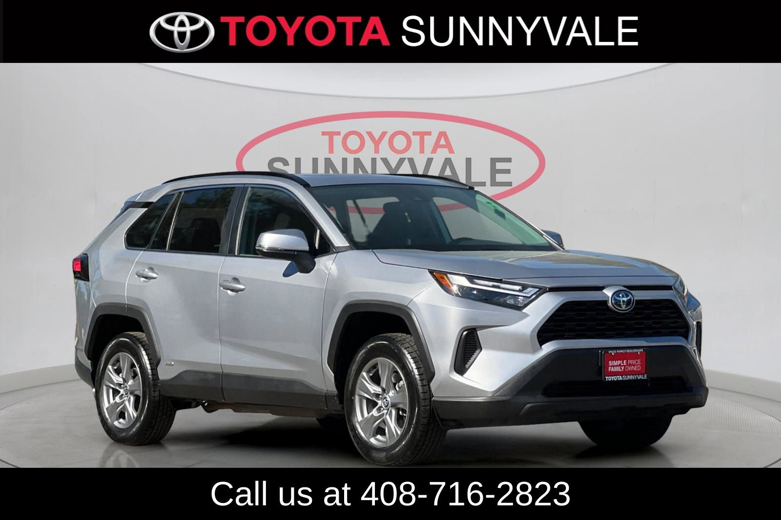 Certified 2022 Toyota RAV4 XLE w/ Convenience Package image 11