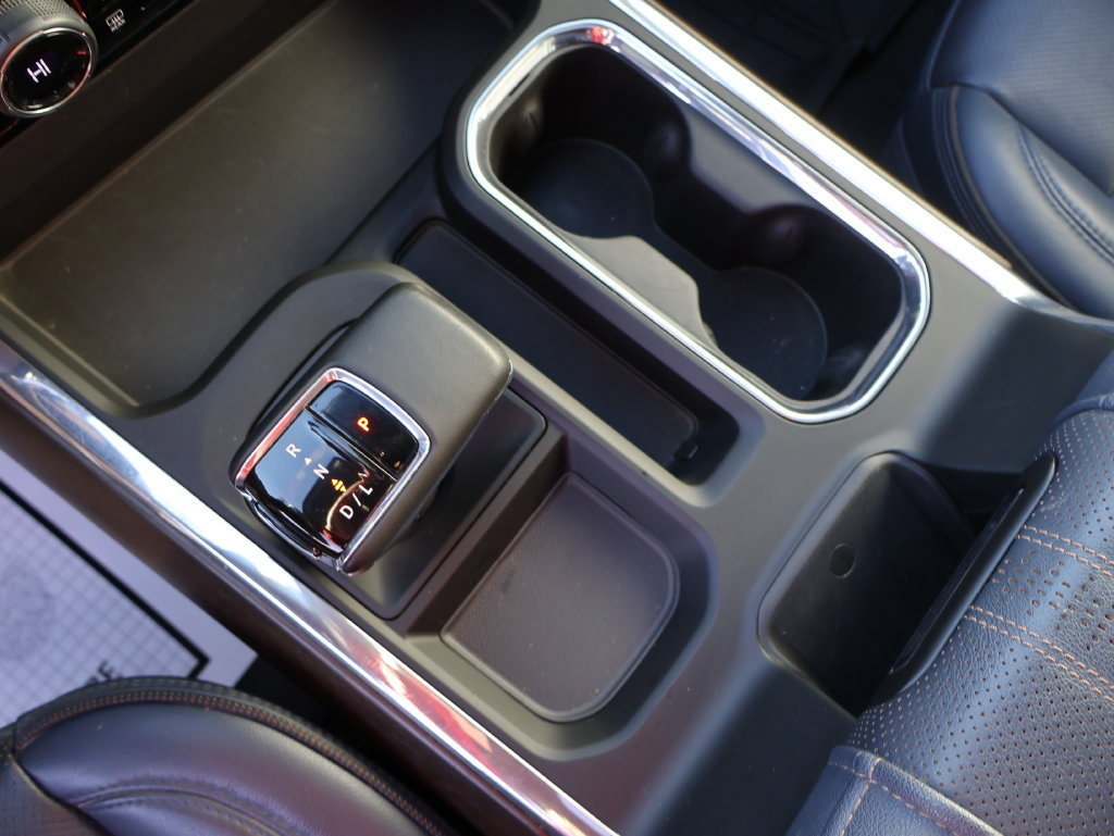 Used 2024 Chevrolet Silverado 1500 High Country w/ High Country Premium Package AWD/4WD image 21