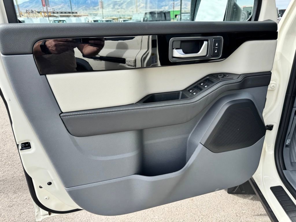 New 2025 INEOS Grenadier Fieldmaster Edition image 22