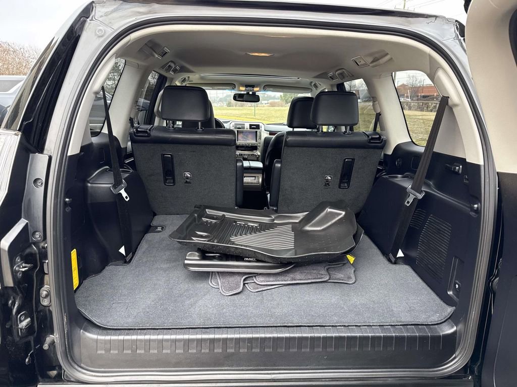 Used 2019 Lexus GX 460 Premium image 10