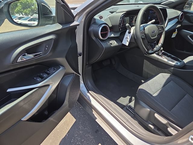New 2026 Chevrolet Trax RS w/ Sunroof Package FWD image 10