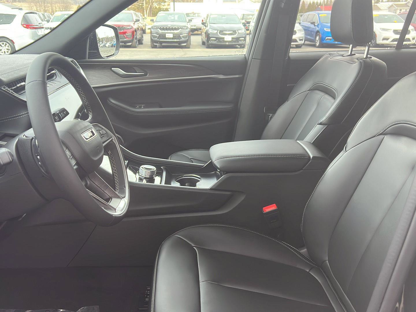 New 2026 Jeep Grand Cherokee Limited image 5