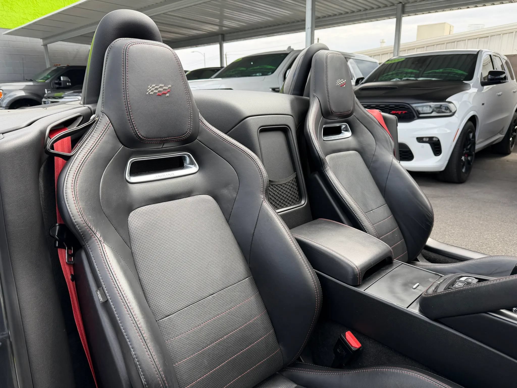 Used 2020 Jaguar F-TYPE Convertible RWD image 18