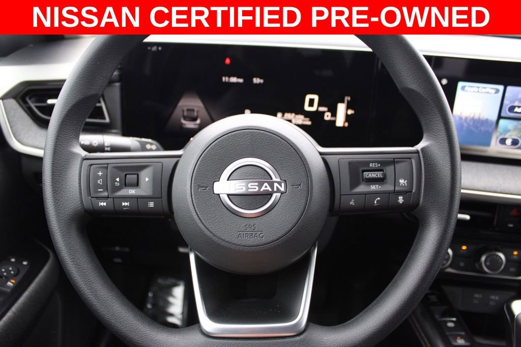 Certified 2025 Nissan Kicks SV image 27
