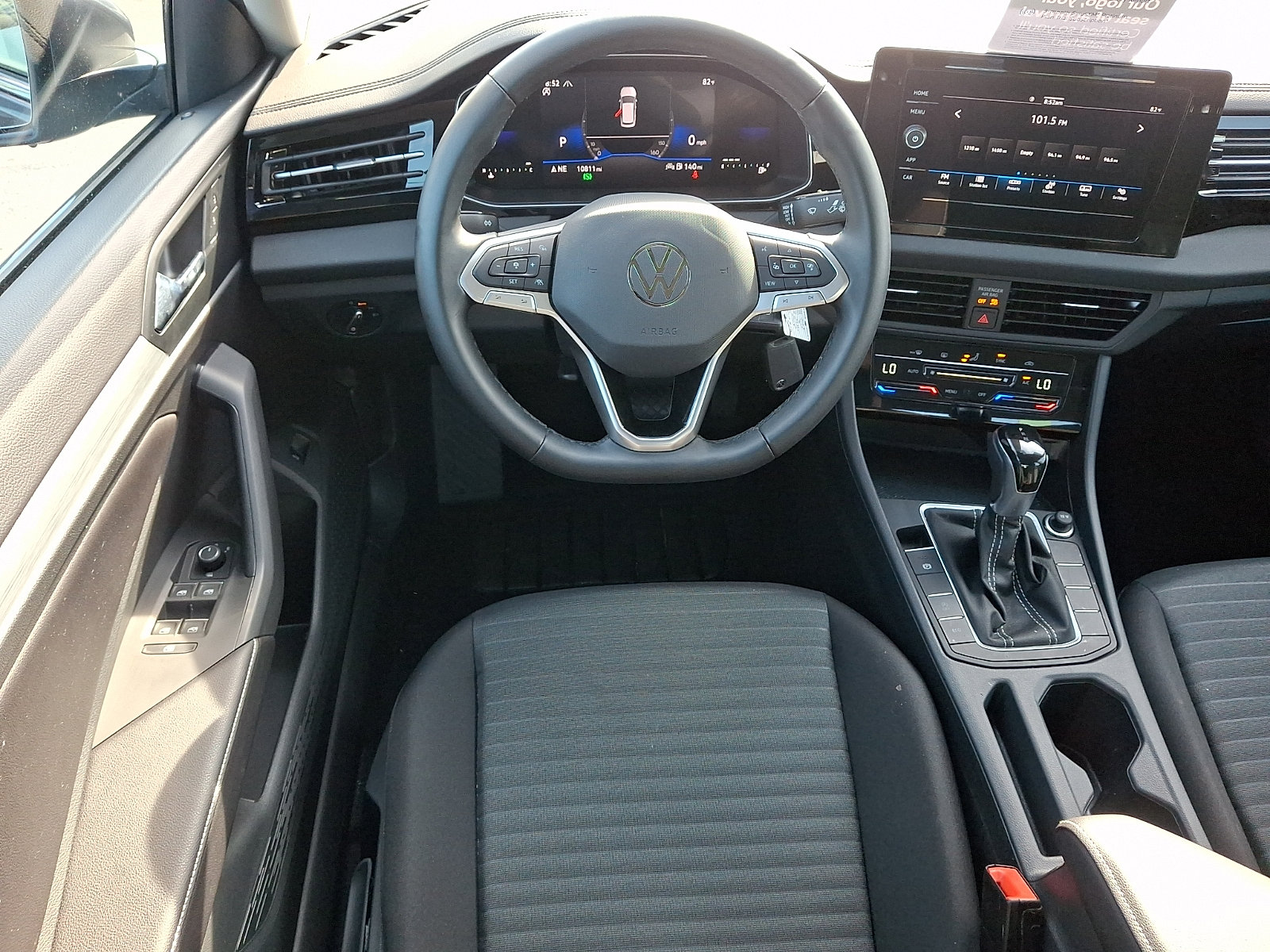 Certified 2025 Volkswagen Jetta S FWD image 11