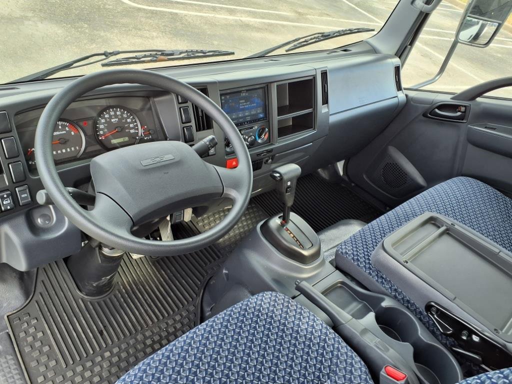 New 2025 Chevrolet Low Cab Forward 5500XG image 7