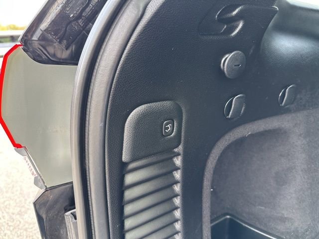 Used 2018 Jeep Grand Cherokee Limited AWD/4WD image 11