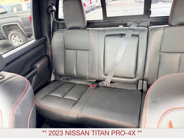 Used 2023 Nissan Titan PRO-4X w/ Pro-4x Convenience Package AWD/4WD image 21