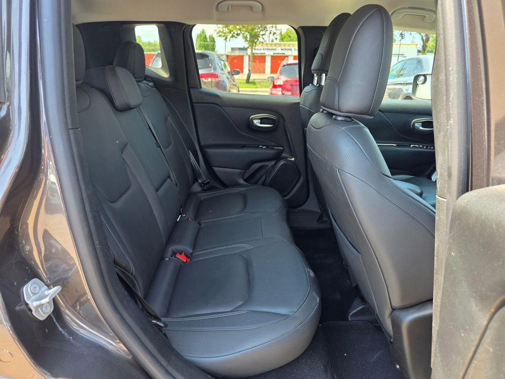Used 2020 Jeep Renegade Limited w/ UConnect 8.4 Nav Group image 22