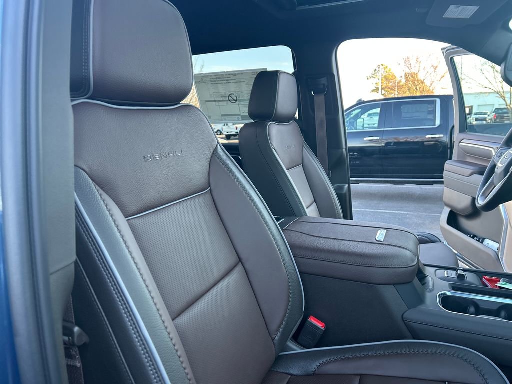 New 2026 GMC Sierra 2500 Denali w/ Denali Reserve Package image 38